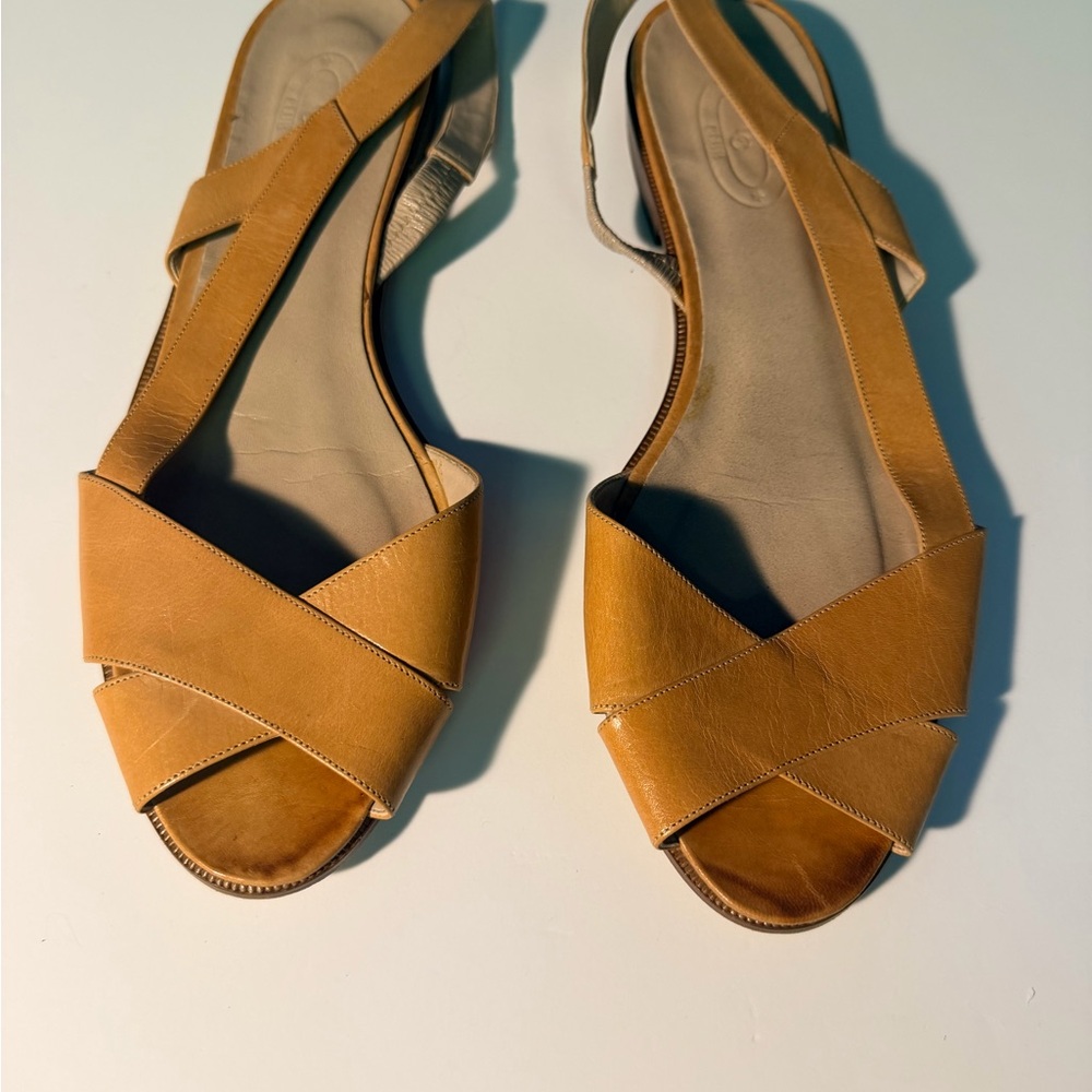 Women’s Charter ClubTan Leather Crisscross Slingback Sandals